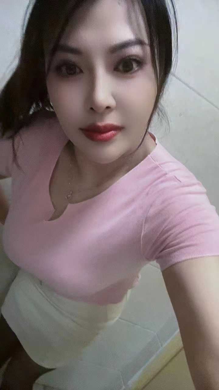 叫的很大声，满足