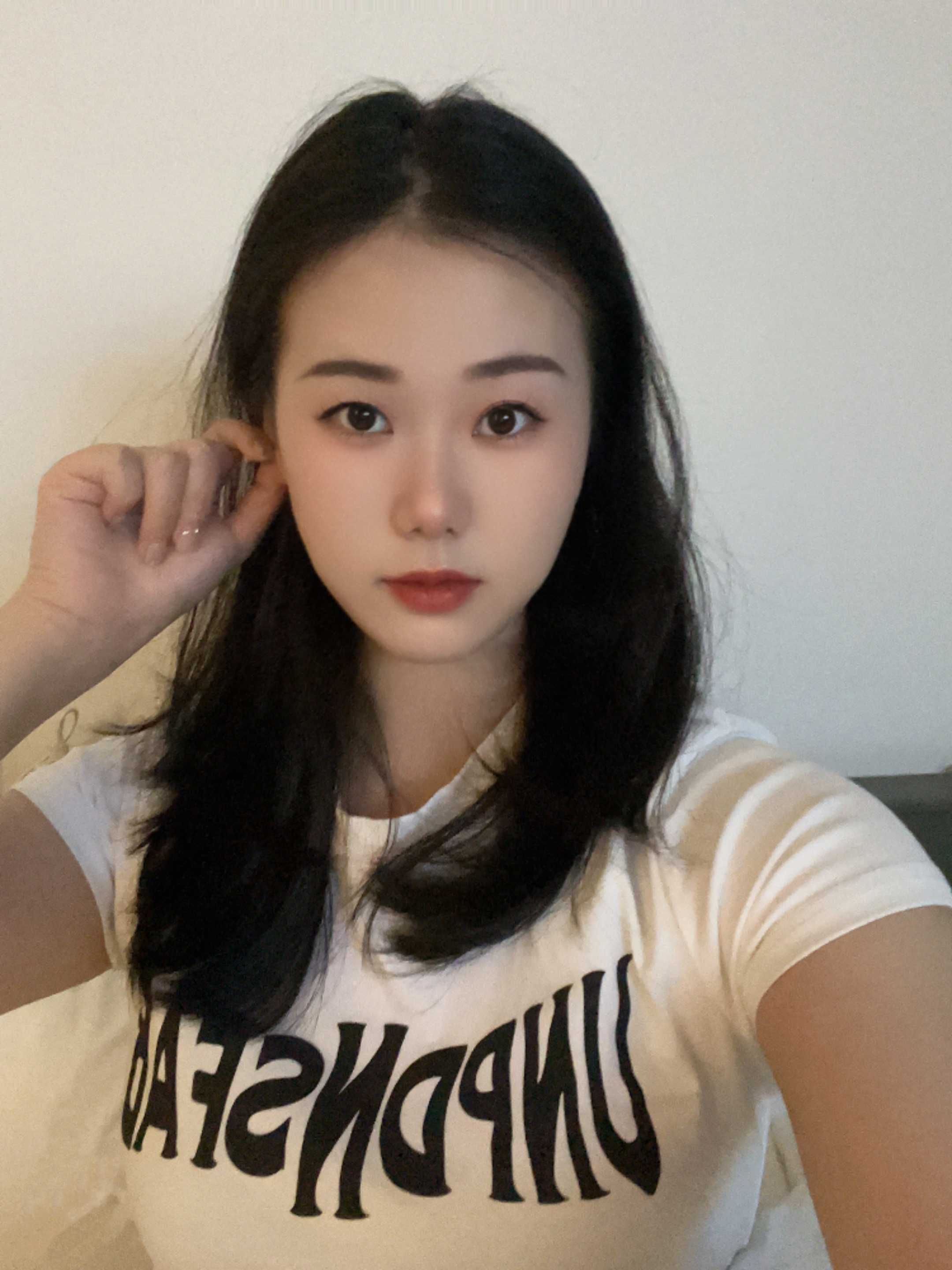 中山超级性感的妹子