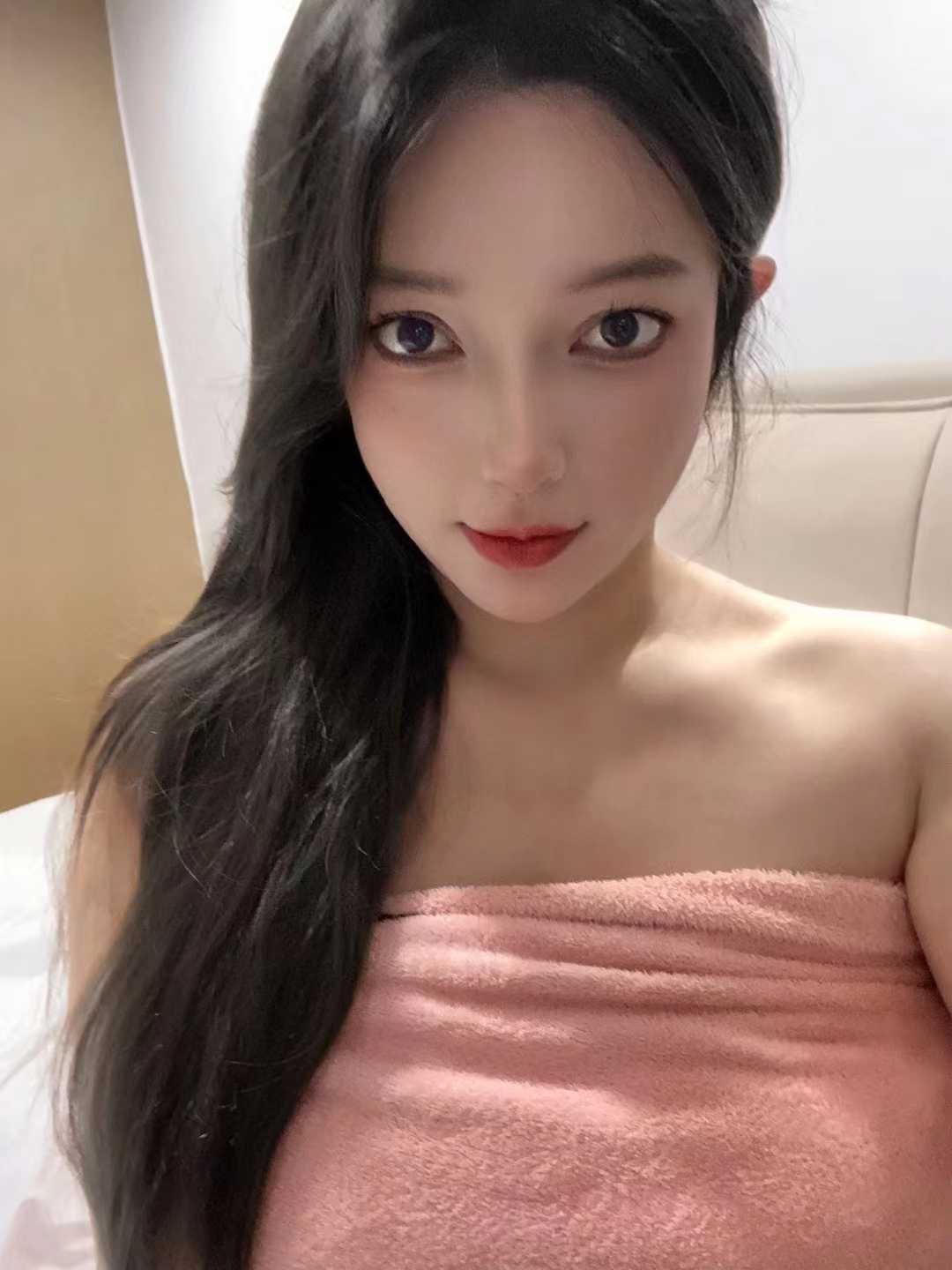 熊大屁股翘，婀娜多姿