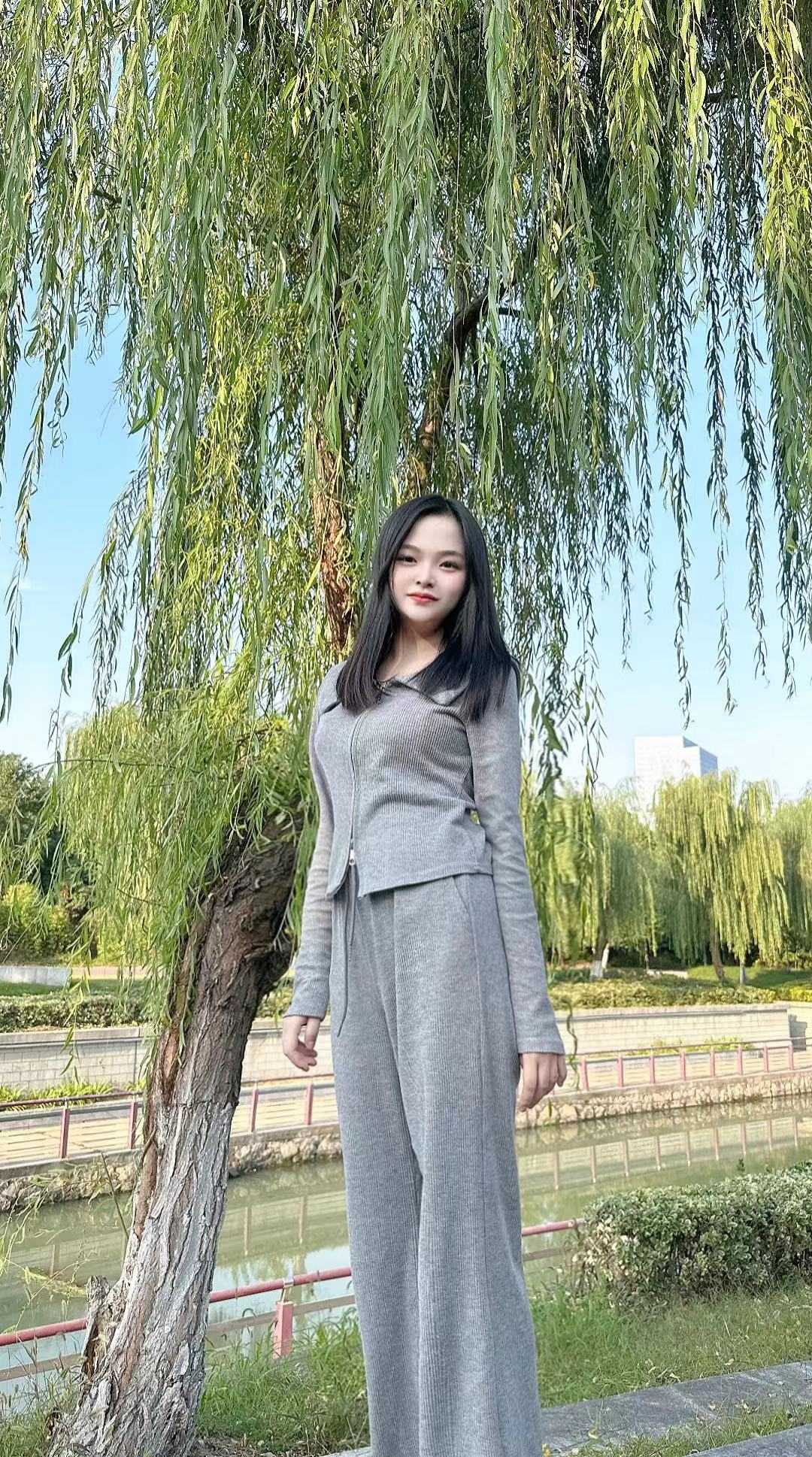 江宁大学城漂亮妹子