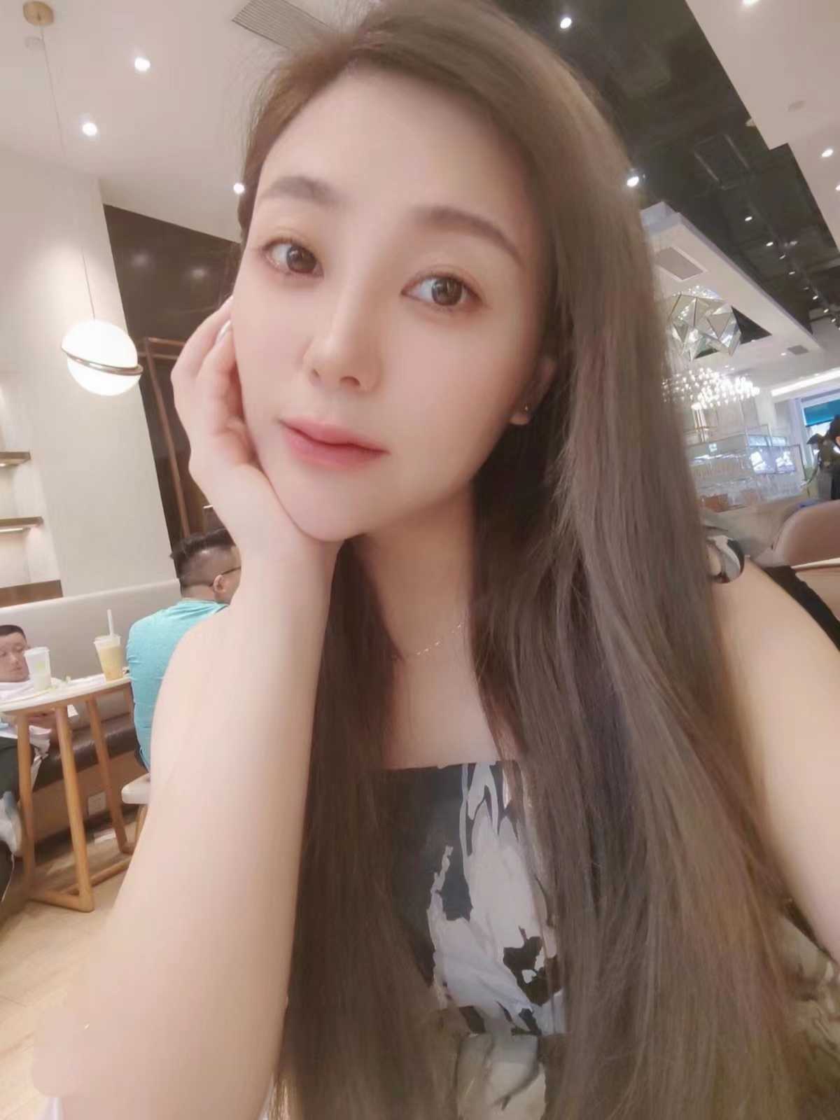 兼职的优质小姐姐