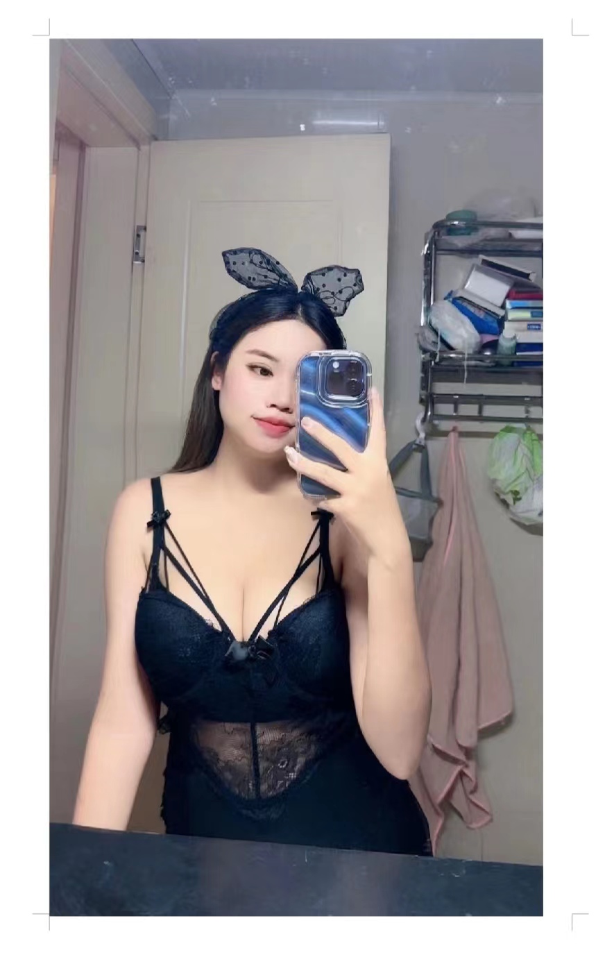 制服诱惑，连吹带做