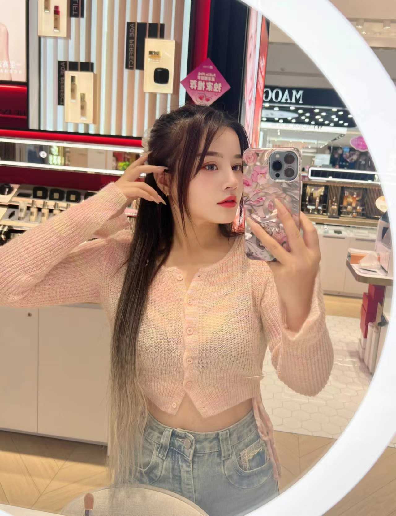 精品女装店老板娘兼职