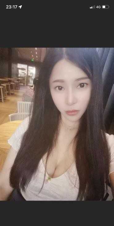 性价比高的小姐姐