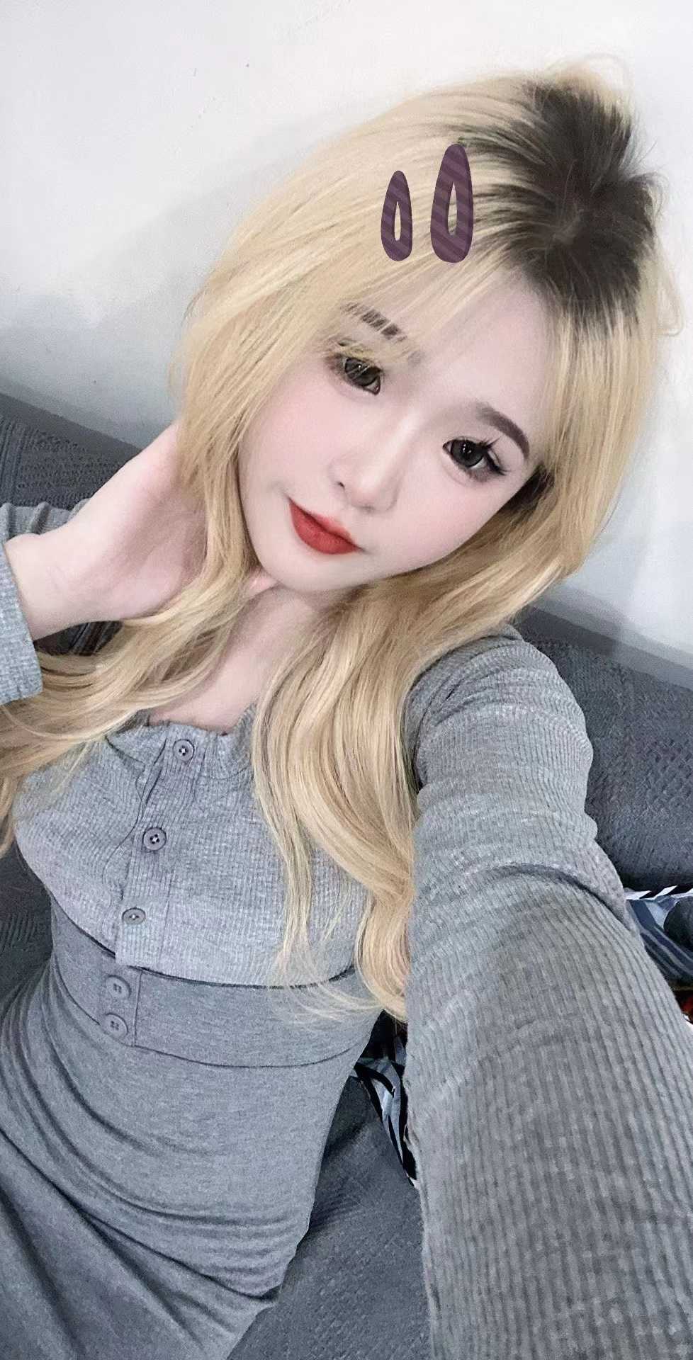 18岁的年轻妹妹很不错