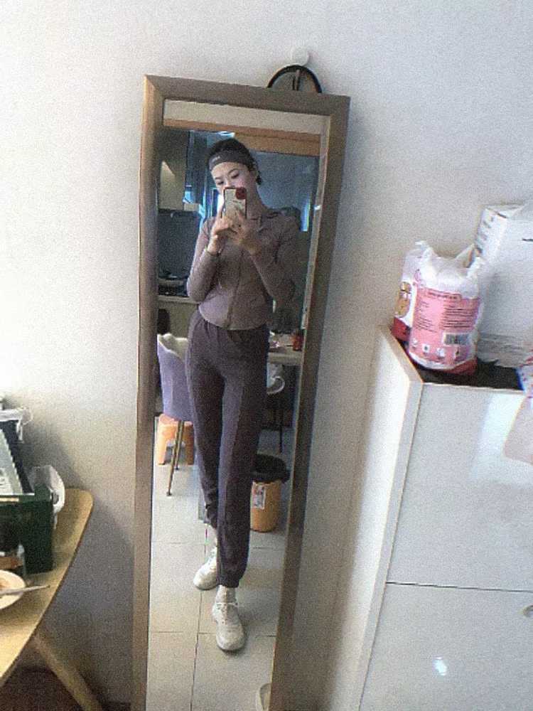 s型身材小姐姐健身达人