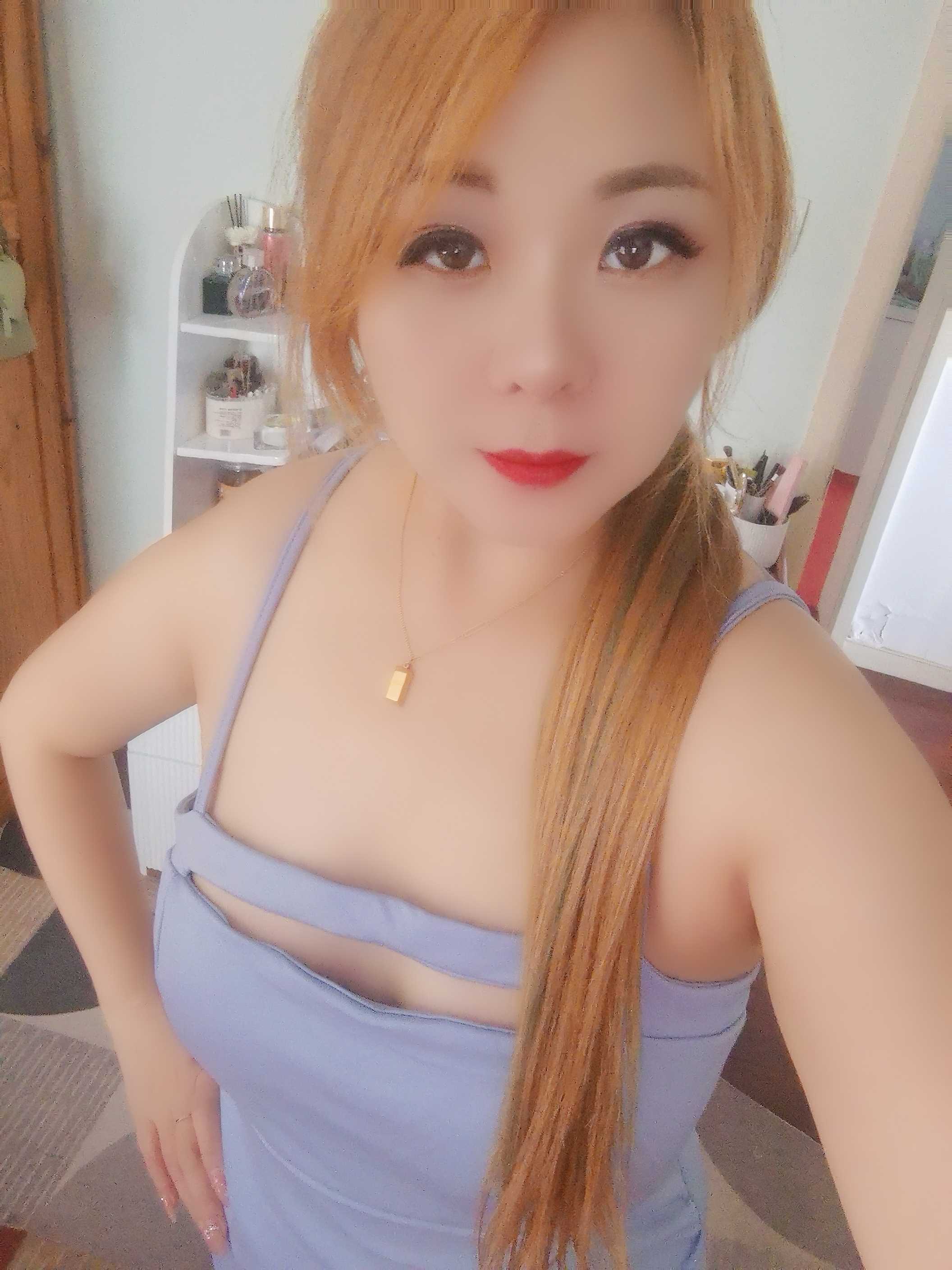 性感妹子可以三通