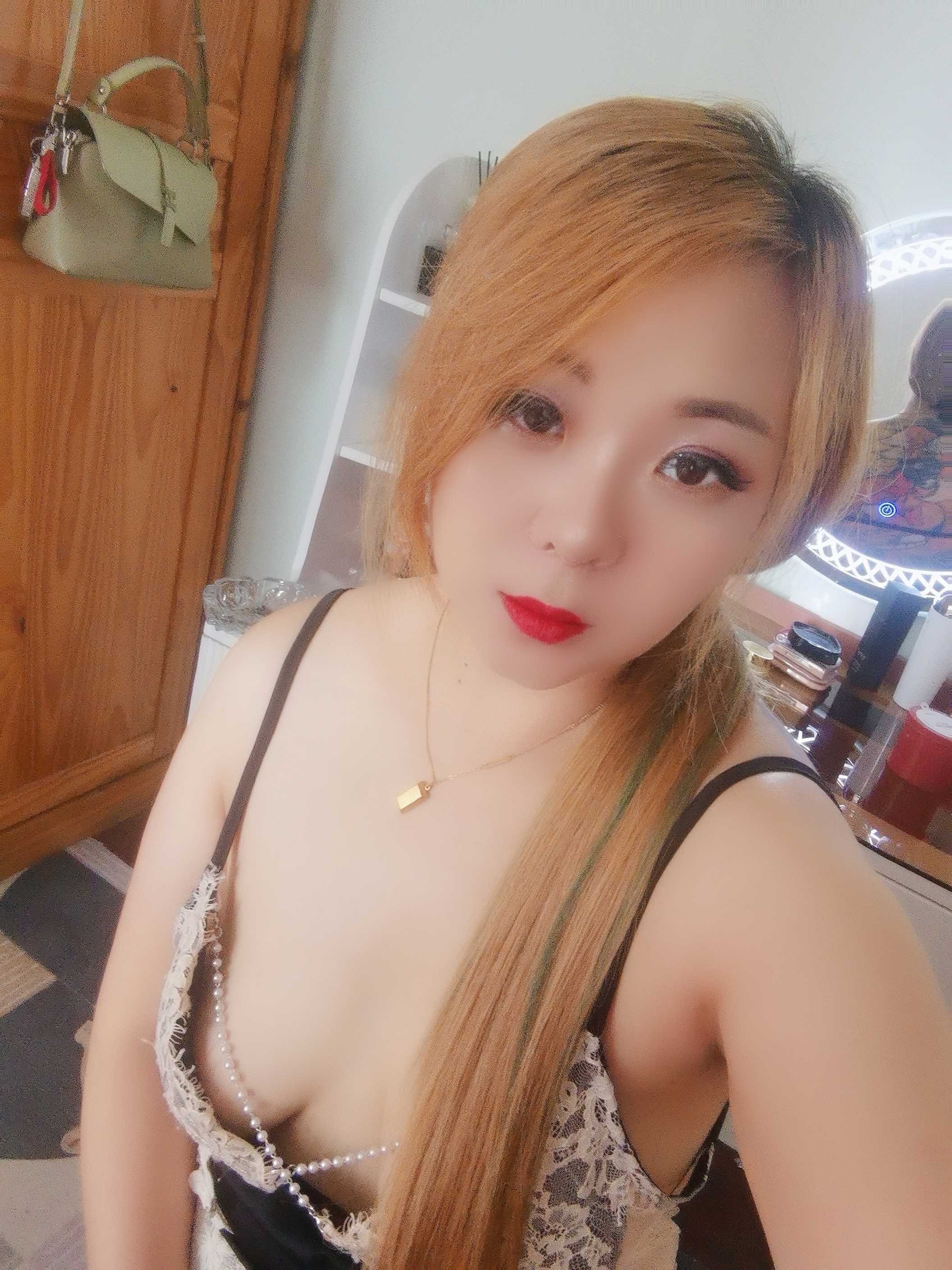 性感妹子可以三通