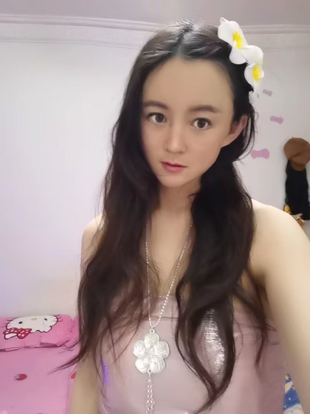 昆明无限火力妹子