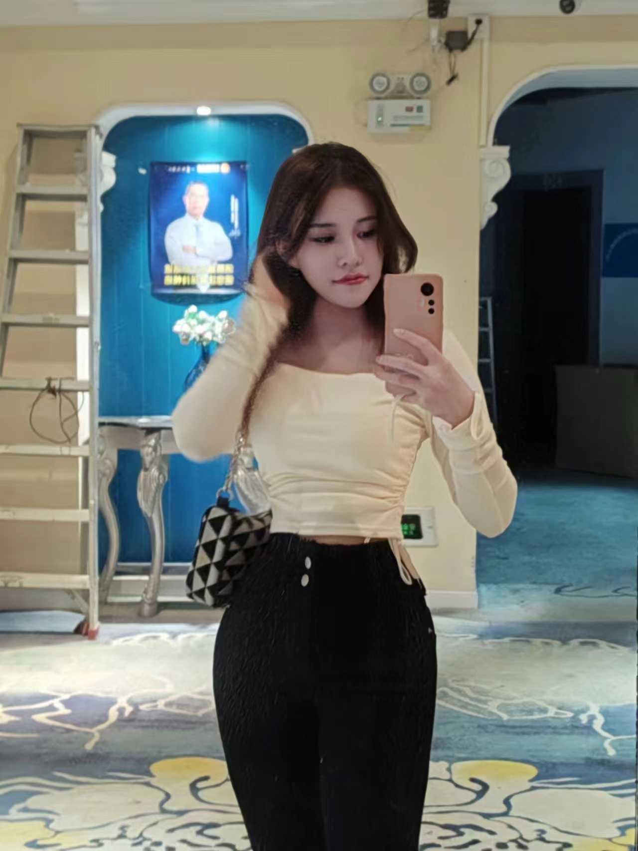 天河漂亮小姐姐橙橙