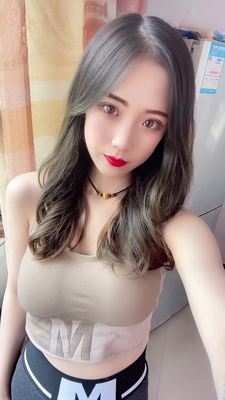 主动 风sao 活动 年轻 漂亮 真诚