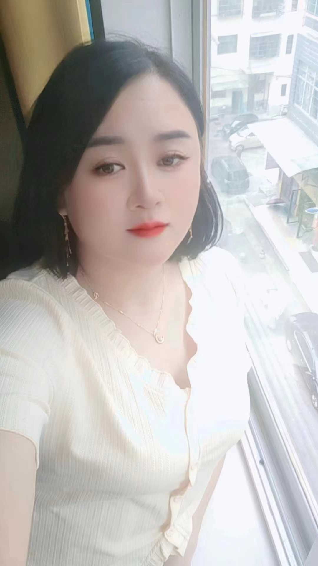 吉阳区离婚的小少妇
