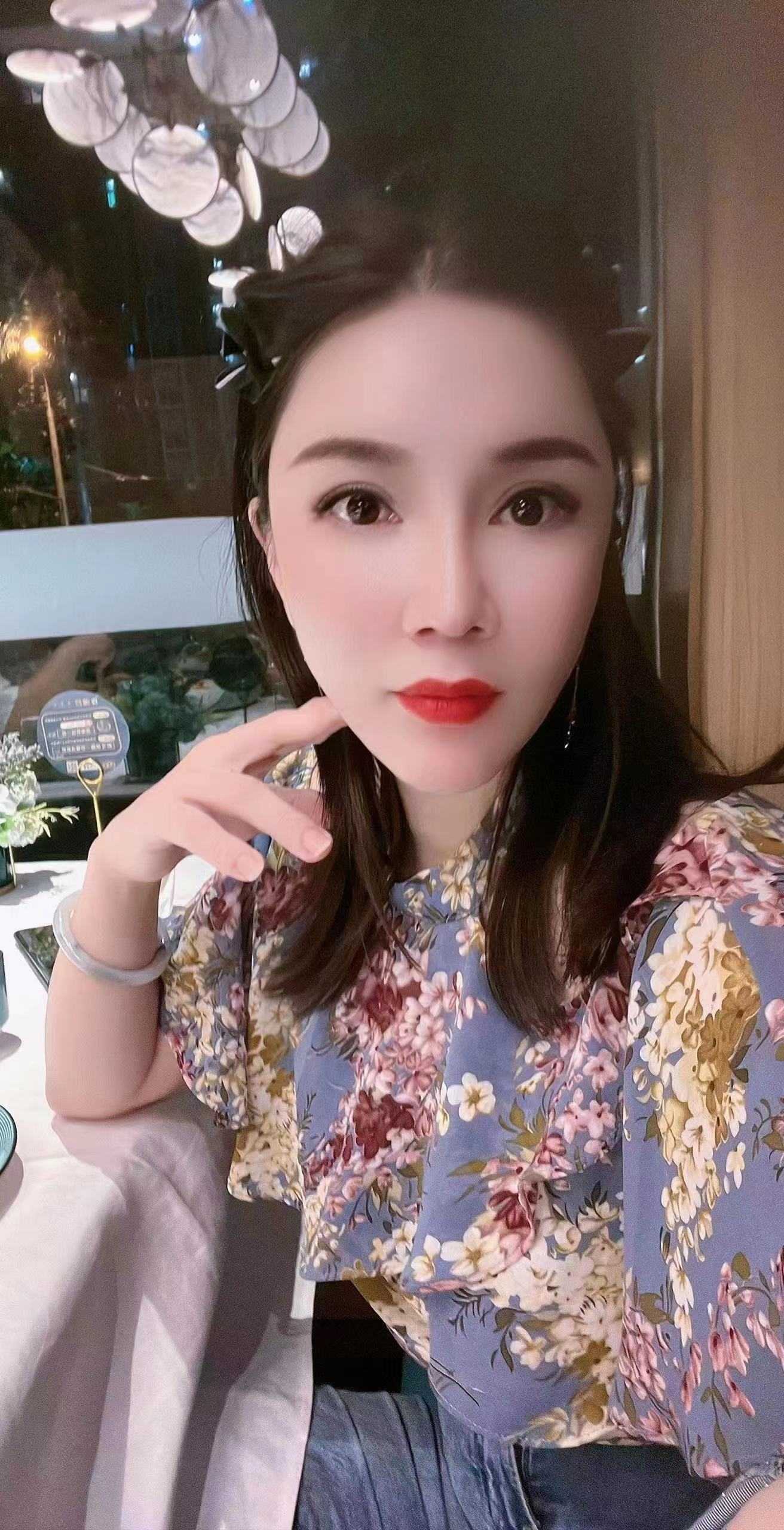 性价比很高的少妇