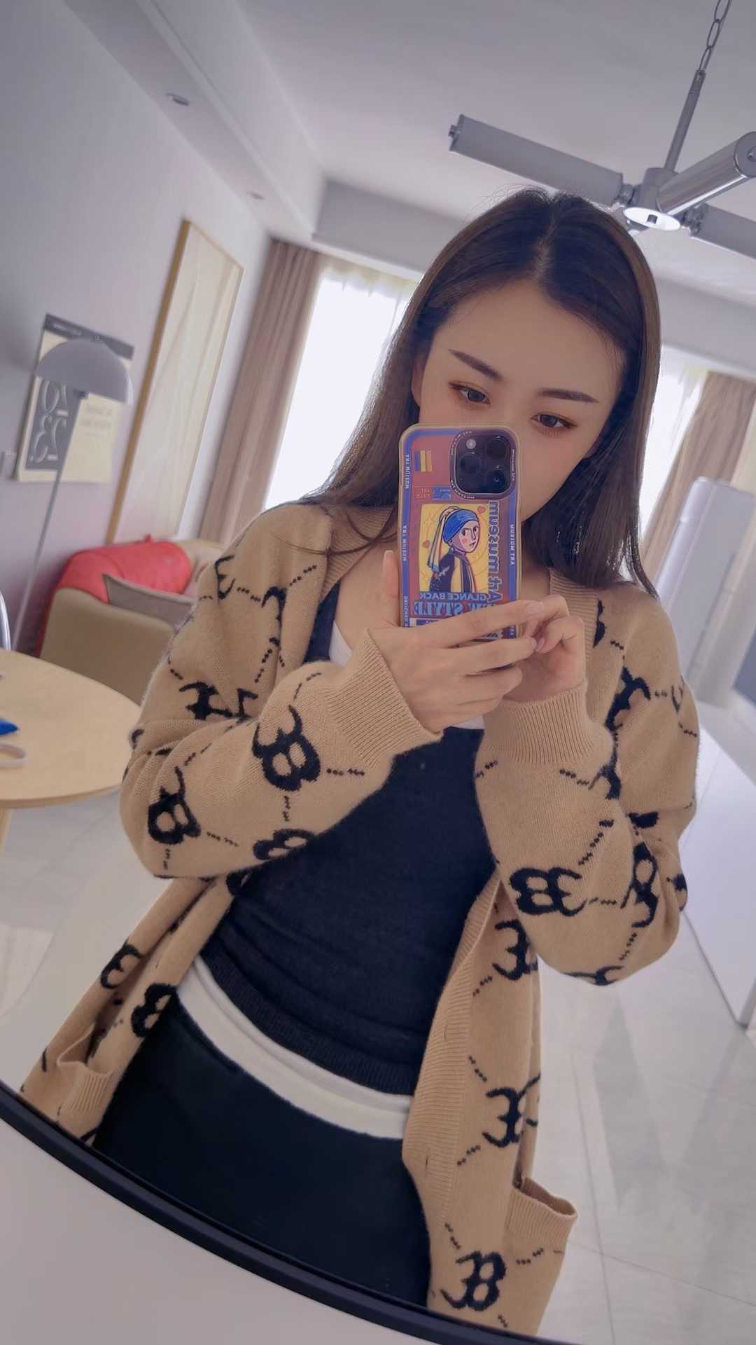 皮肤质感一流漂亮小姐姐