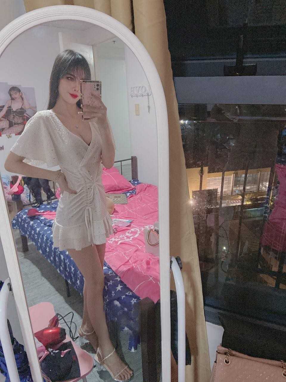 各方面都不错的妹子