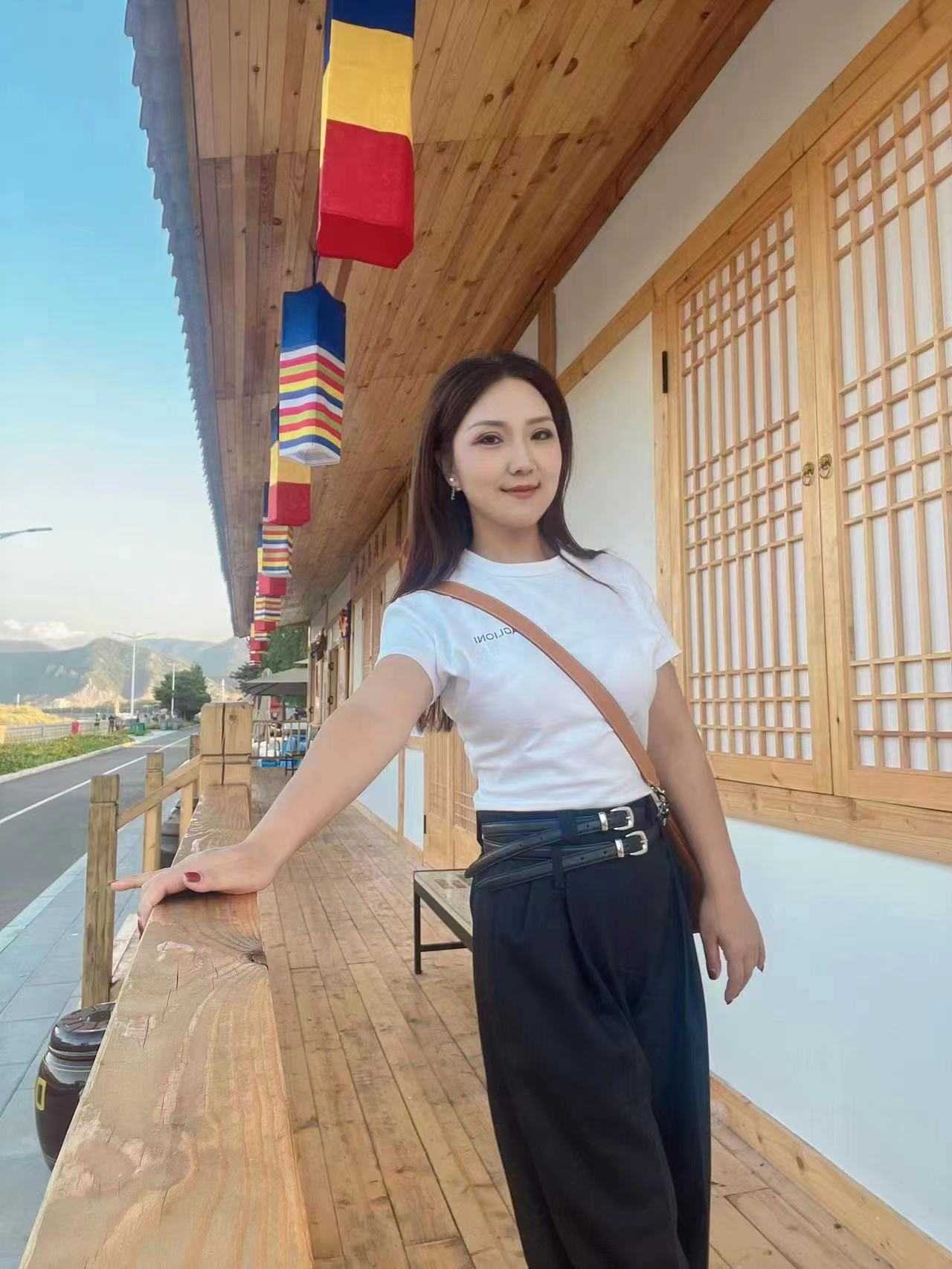 铁西区性感小师妹