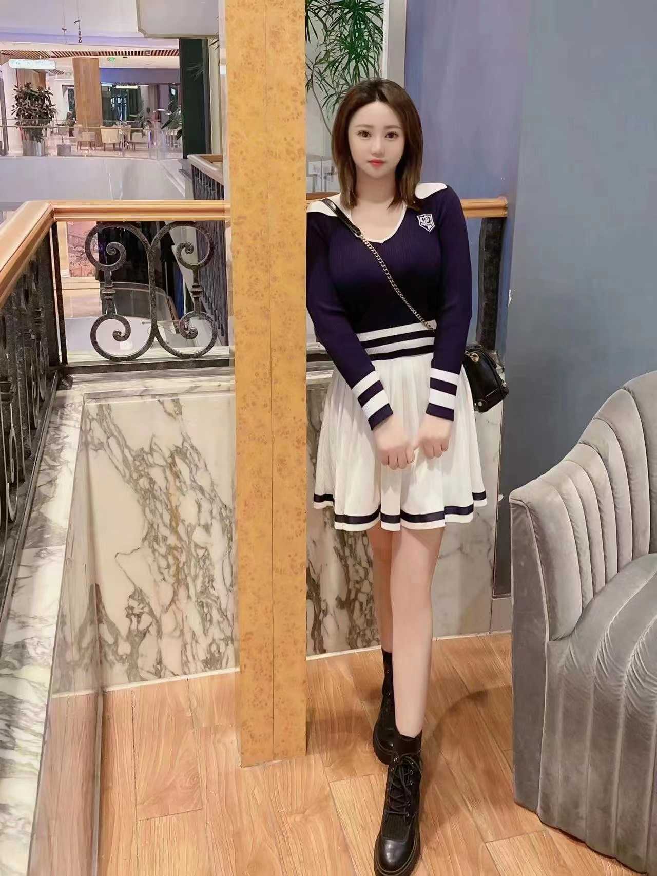 深圳龙华巨乳细腰小妹