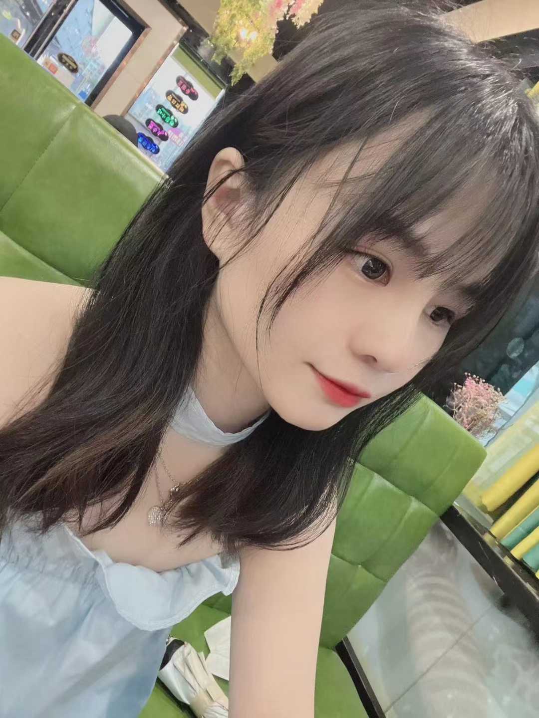 南海漂亮年轻小甜甜