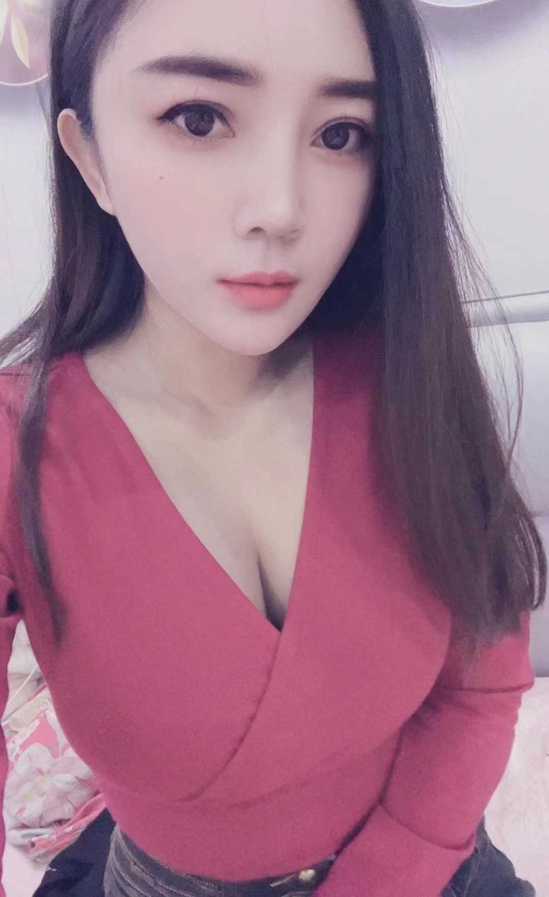 风Sao黑丝少妇