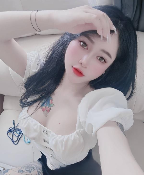 初恋女友的感觉很棒