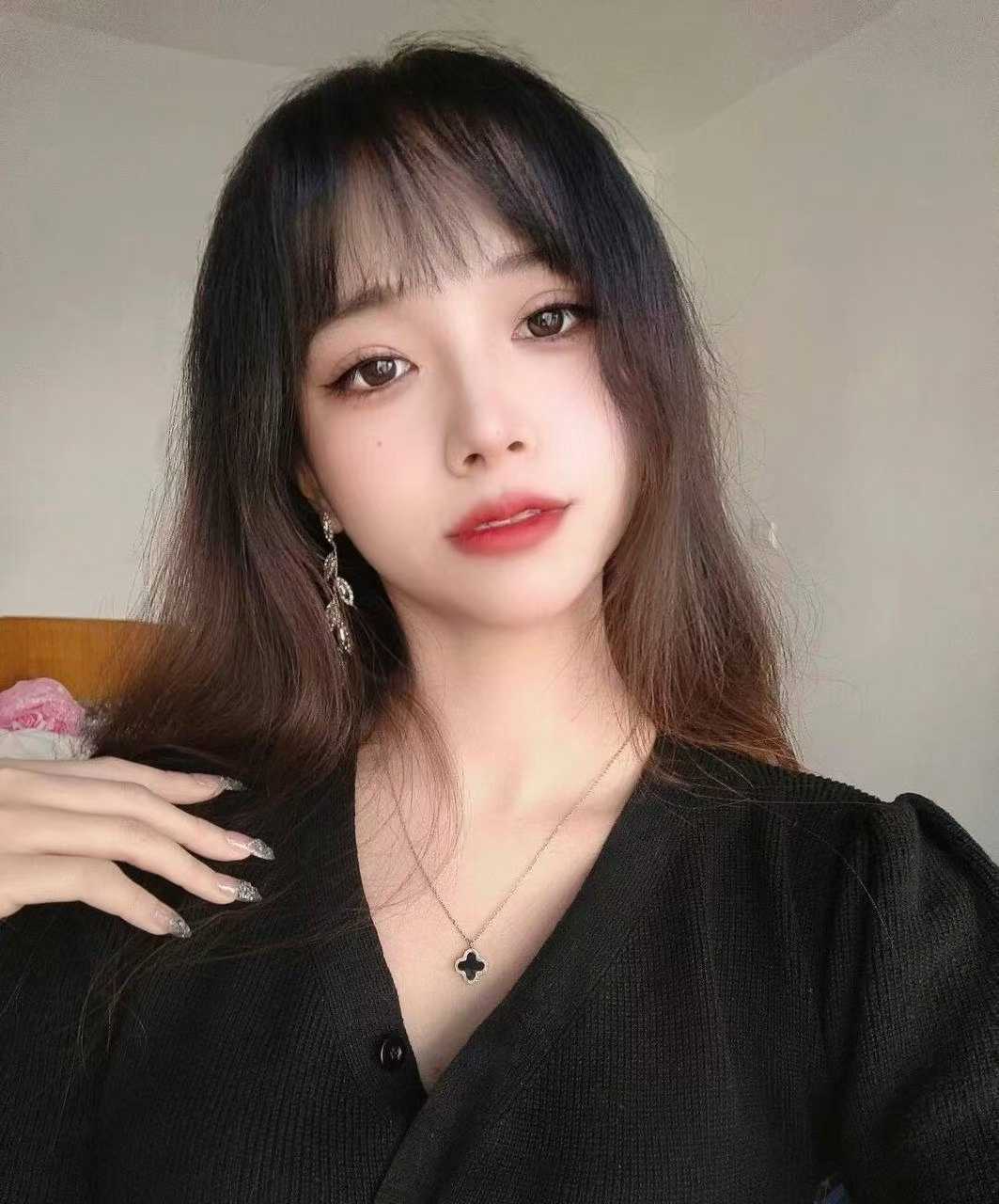 体验徐汇美熊小姐姐