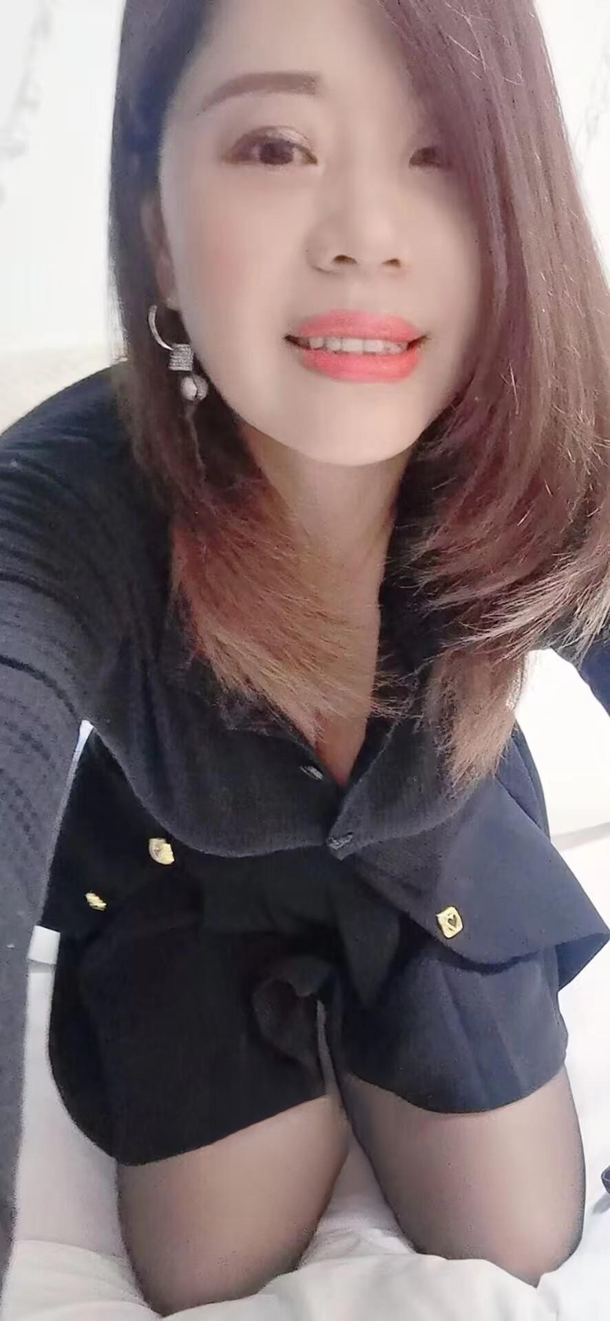 适合卸火的少妇