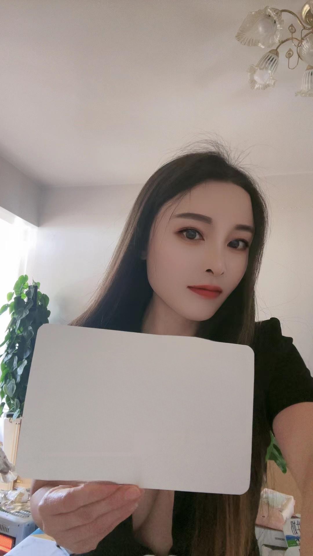 很不错的小姐姐一位