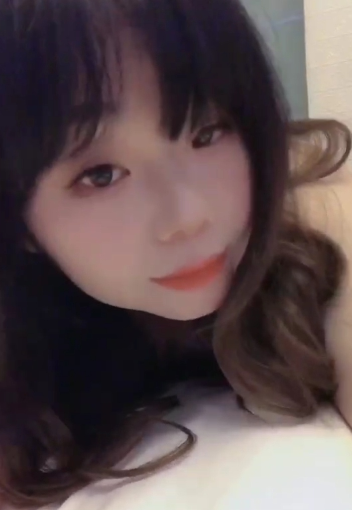 成都性价比小姨妹