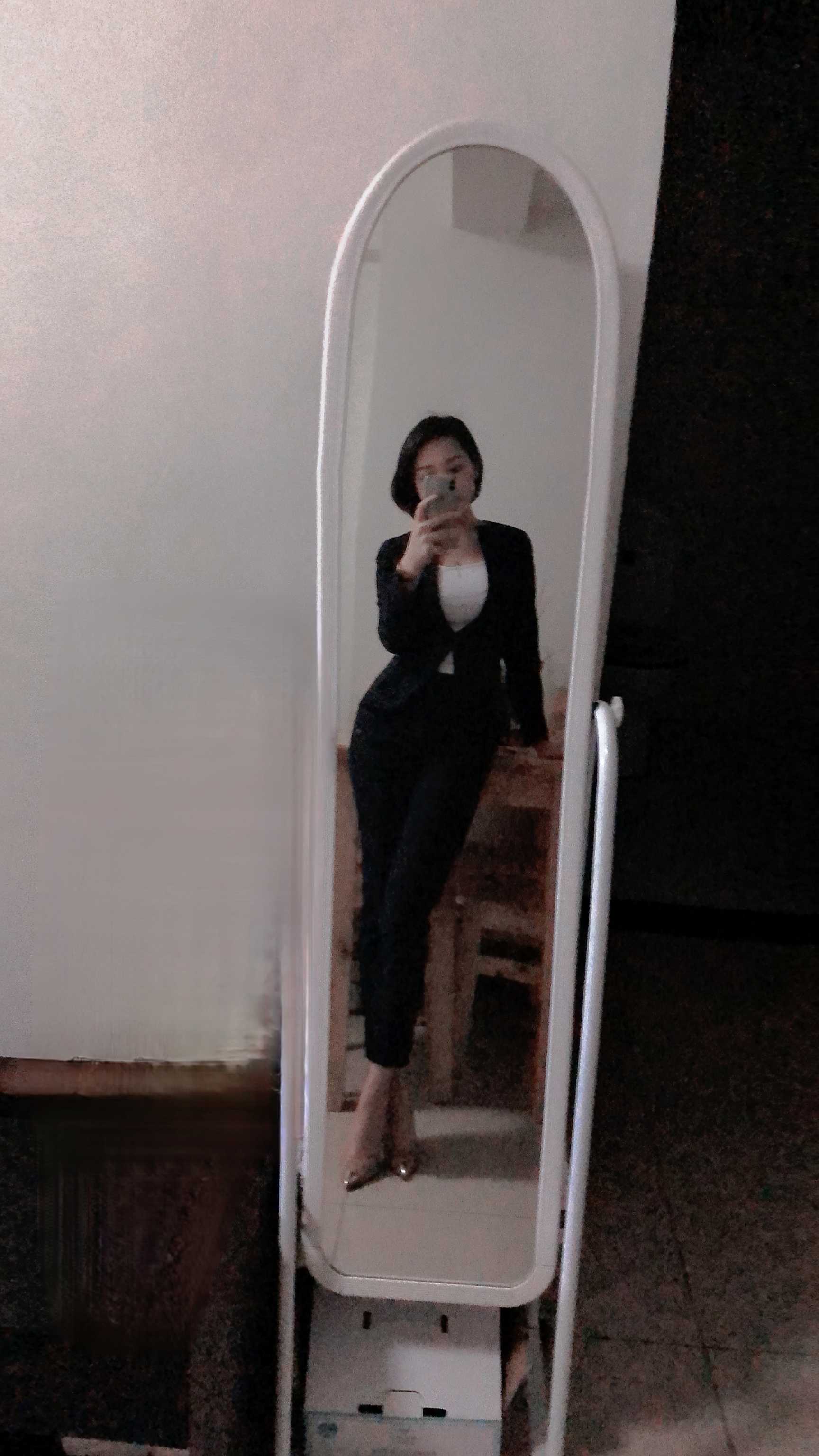 微紧的妹子很不错