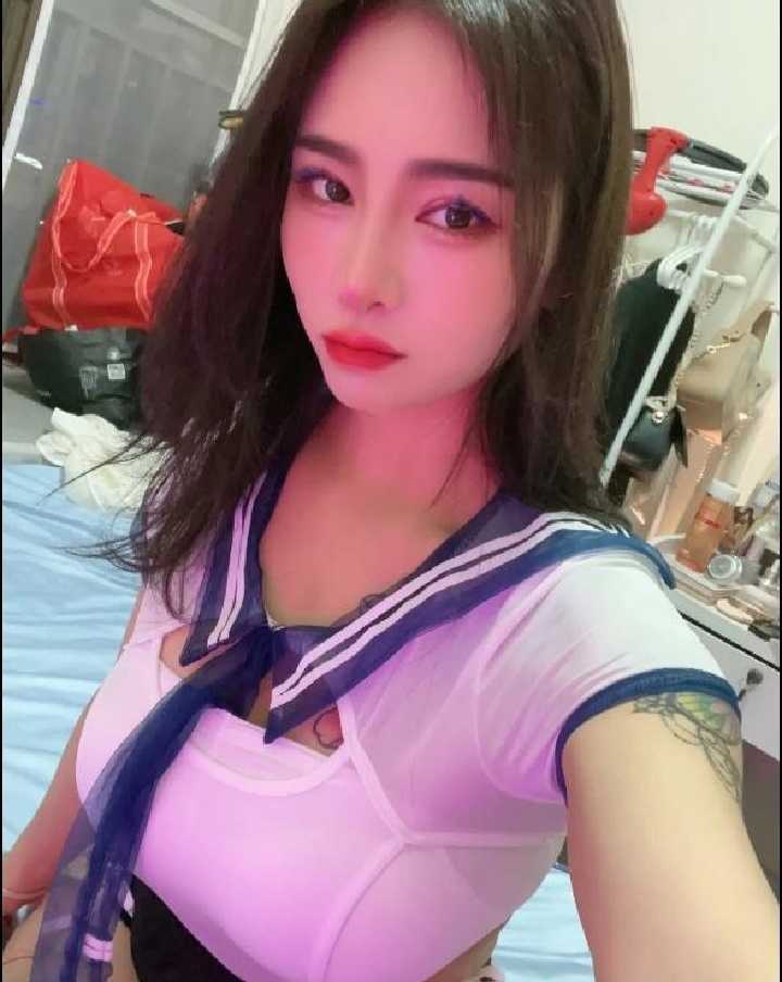 市北火辣大胸制服诱惑小姨妈