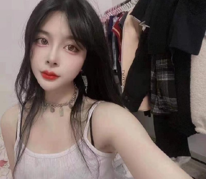 丰泽风Sao小少妇