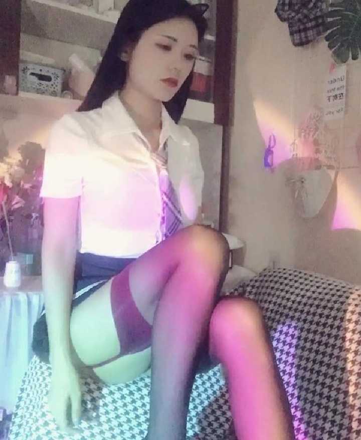 河东性感少妇梦倩