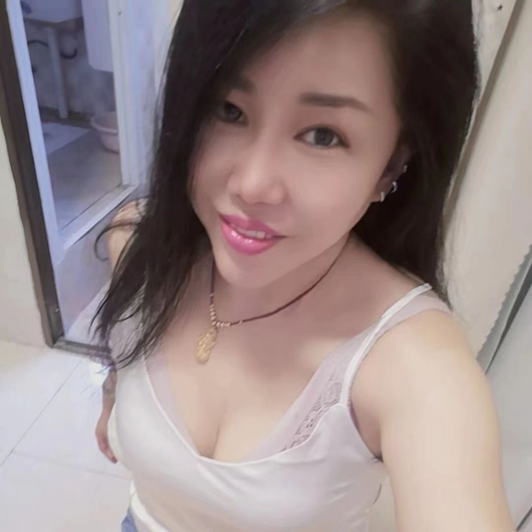 服务一流的小姐姐金子