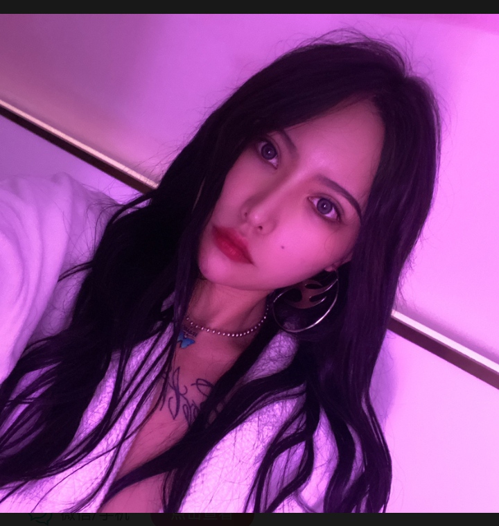 火辣身材撩人小妖精蝴蝶