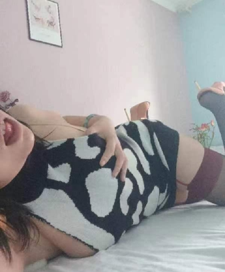 风韵美腿丝袜少妇