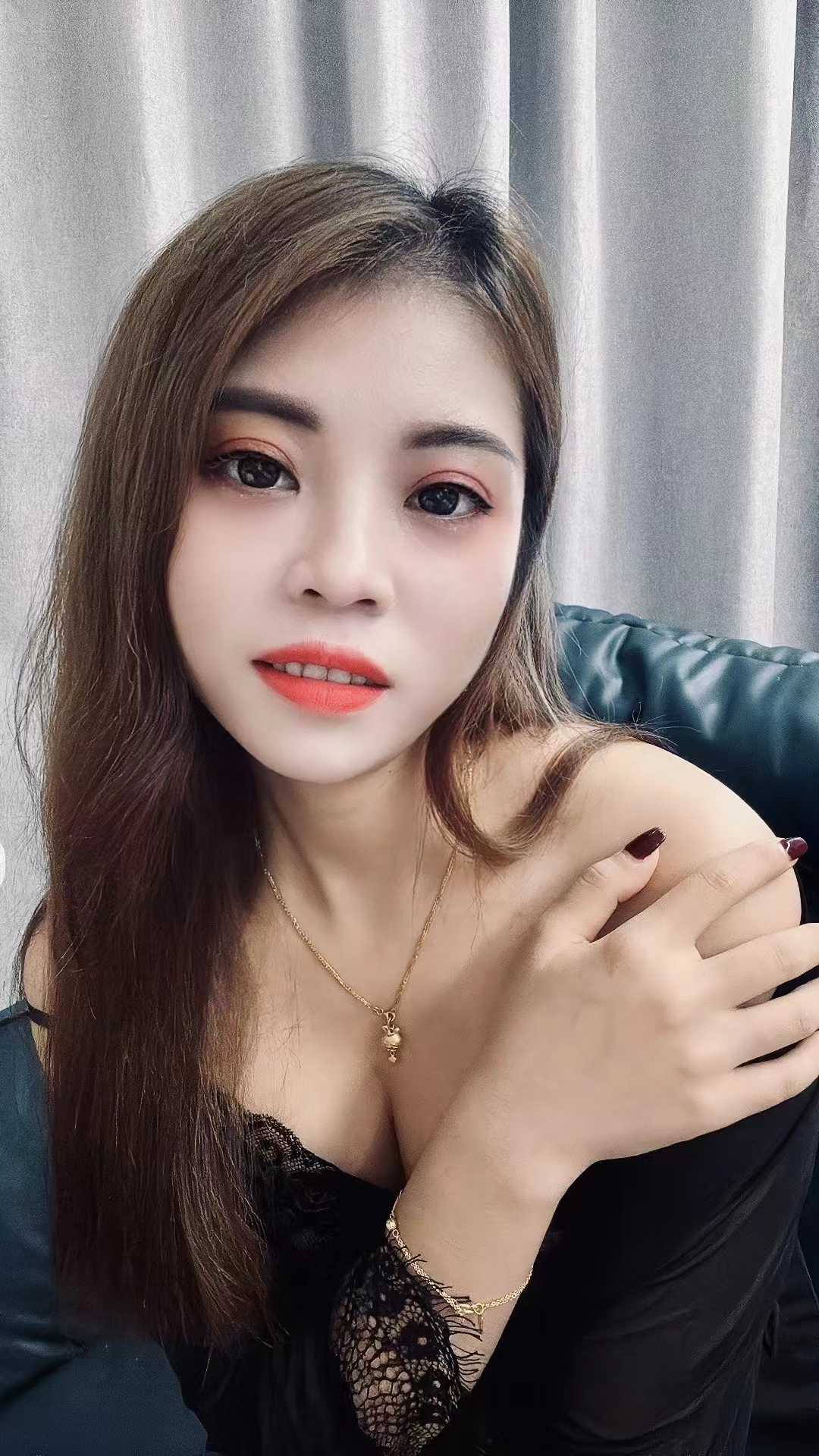 情趣内衣很多的妹子