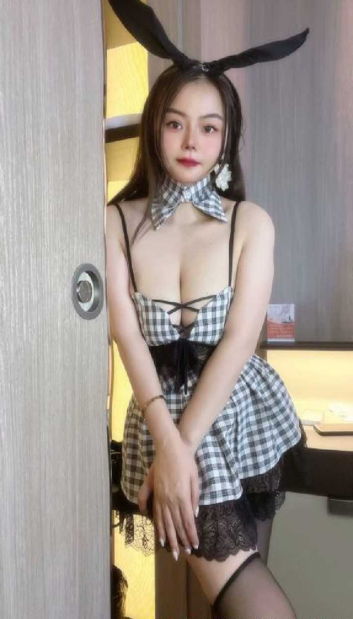 南山巨乳小奶糕
