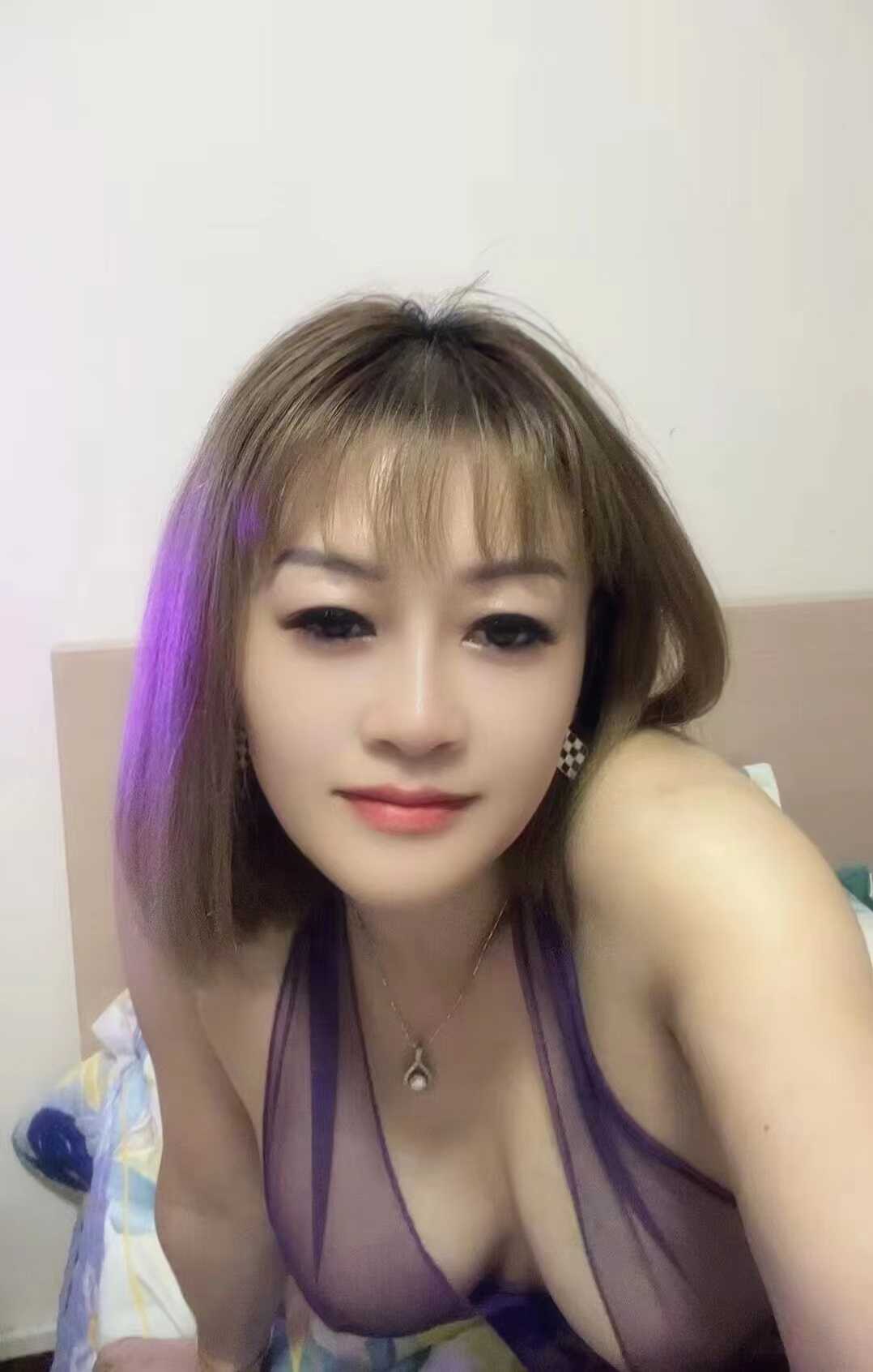 服务很棒人很热情的妹子