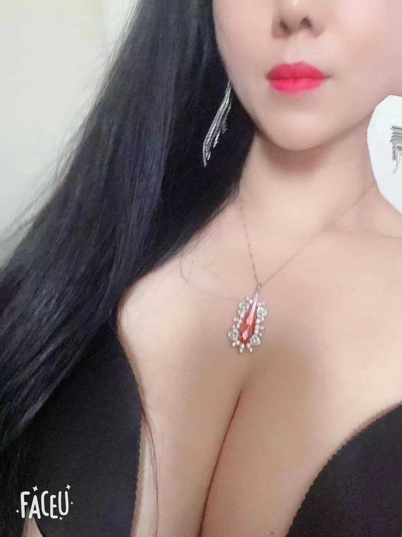 大胸妹子的优质服务