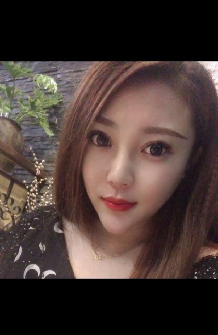 小区大奶兼职少妇蜜桃