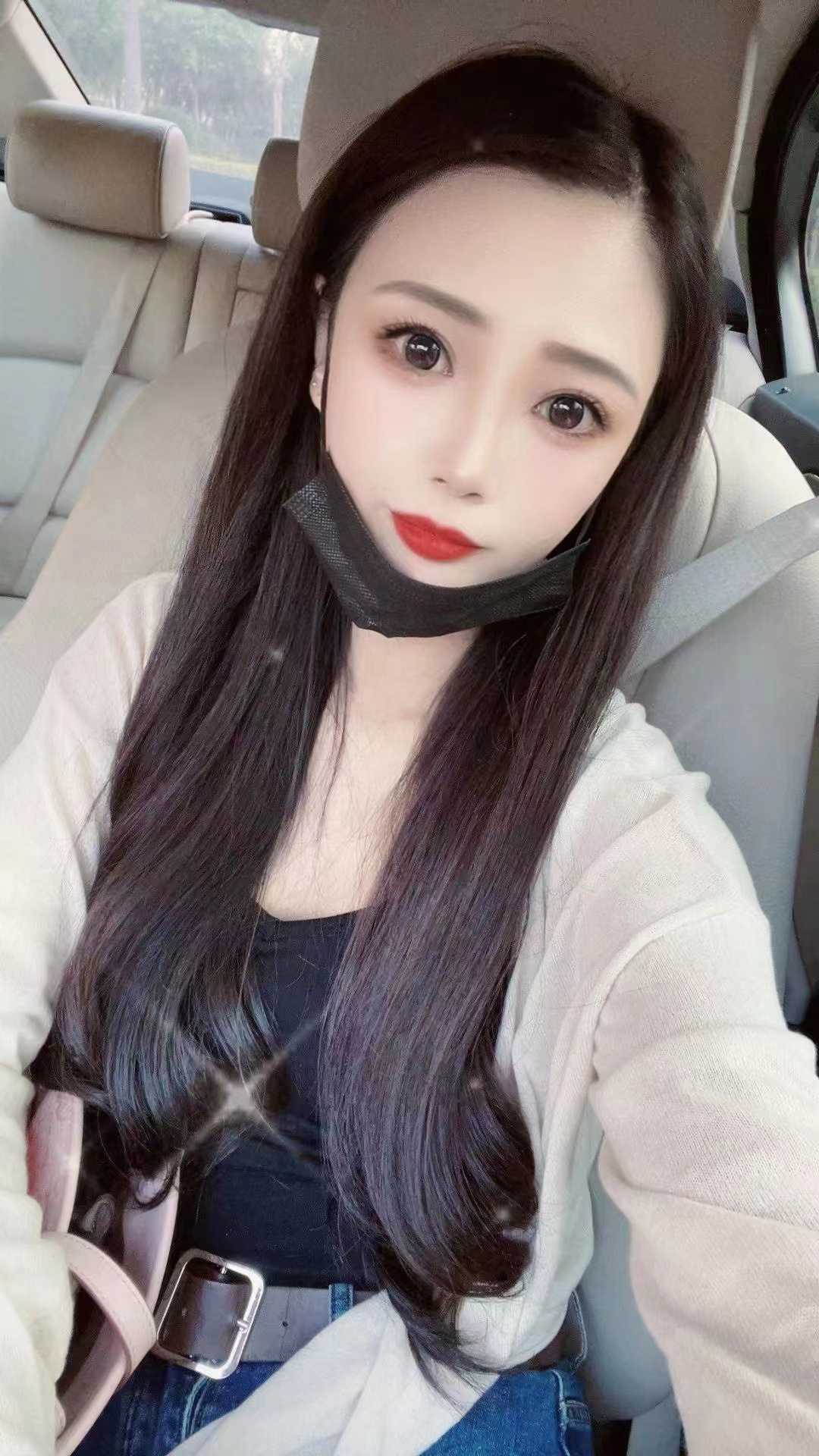 很有御姐感的妹子