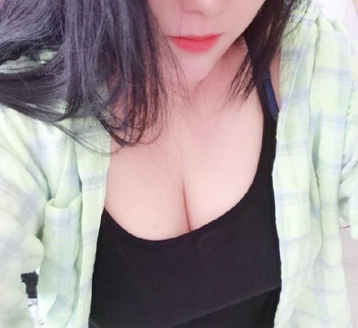 道里哈药丰满菲菲