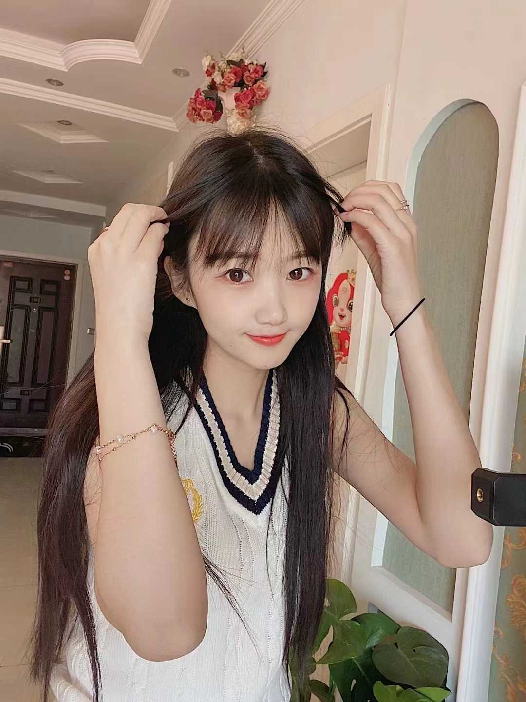 00后年轻妹妹活好很紧