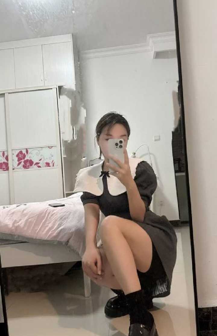 越秀白嫩诗诗姐