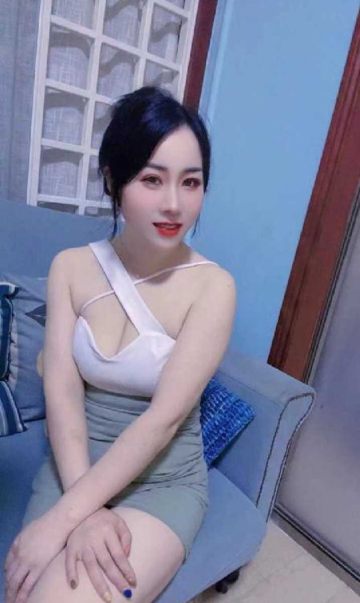 南山制服大奶梓汐