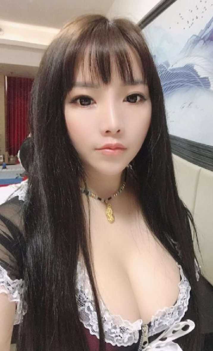 马家堡丰满迷人梦儿