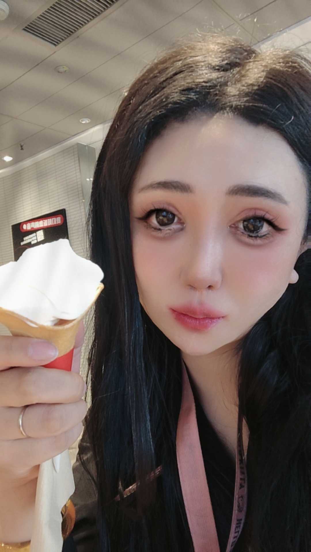 高质量全能艺人小妤儿