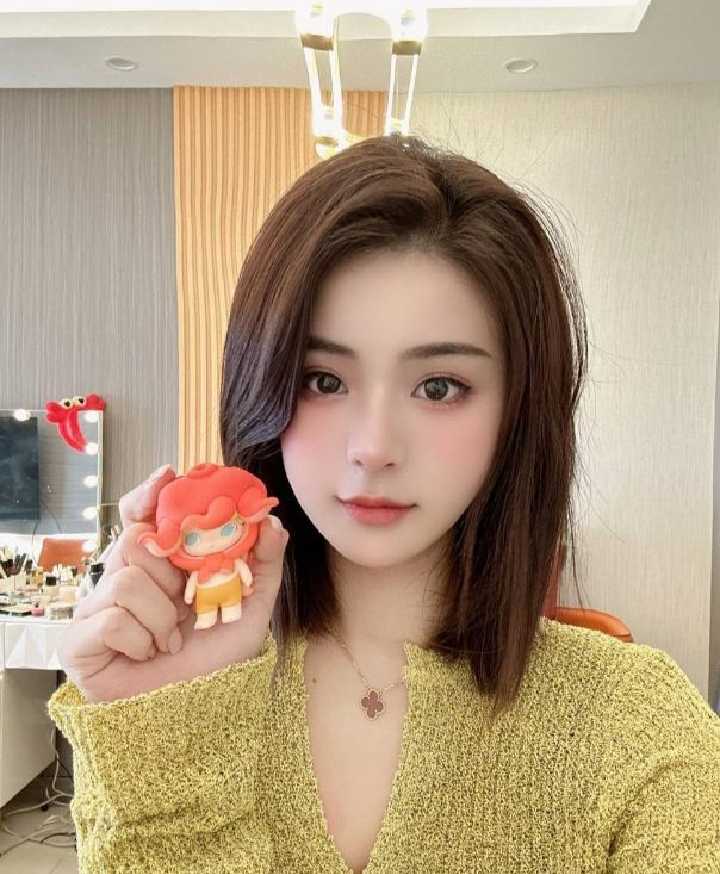 甜美颜值女友在线