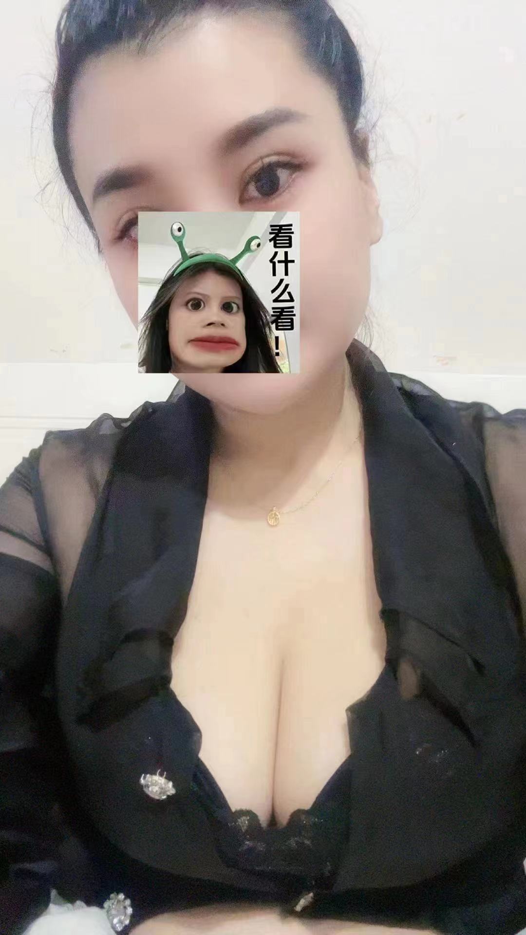 还不错值得试试的少妇