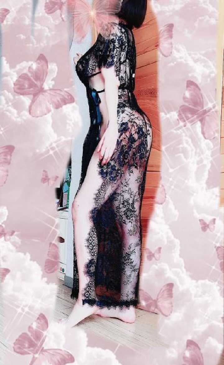 丰满诱人大胸少妇